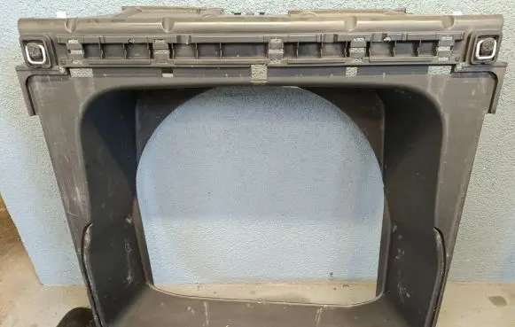 Trunk/boot lower side trim panel