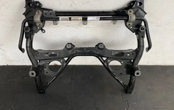 BMW 7 G11 G12 Front subframe 6872118