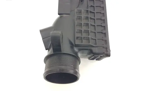 Ford Fusion II Intercooler air channel guide KLM14320 FB4VA FK065003