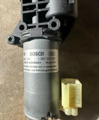 Audi A6 S6 C7 4G Tailgate strut 4G9827852E 0390204123