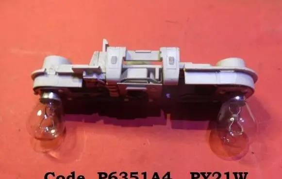 Fiat Ulysse Tail light bulb cover holder P6351A4 PY21W