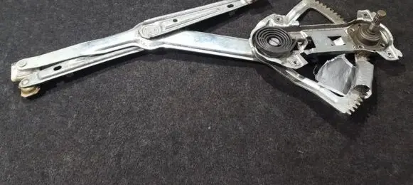 Mercedes-Benz E W124 Sliding door window regulator with motor