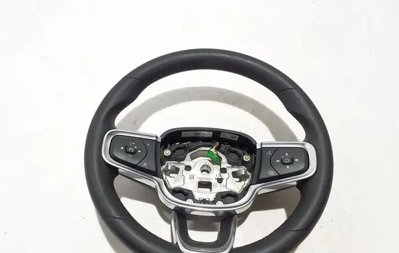 Volvo XC40 Steering wheel 32366939