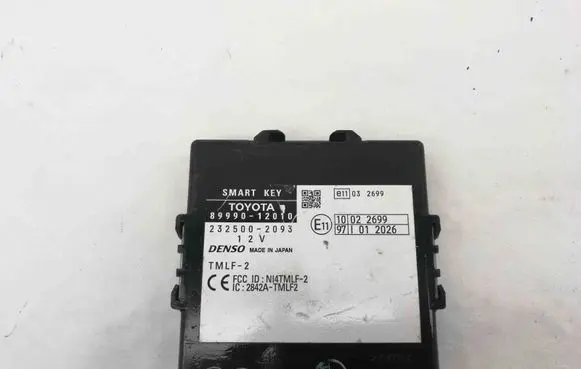 Toyota Auris 150 Other devices 8999012010