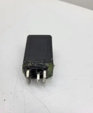 Audi A3 S3 8P Glow plug pre-heat relay 03G907282