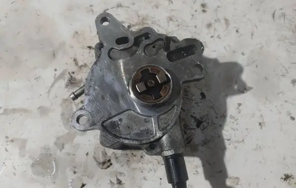 Vacuum pump