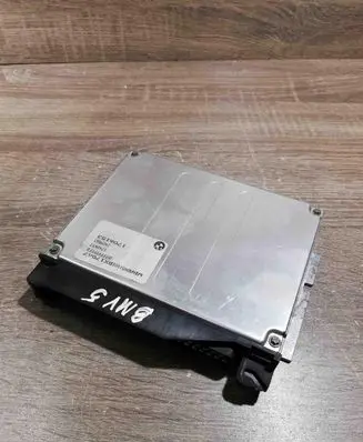 BMW 5 E39 Engine control unit/module ECU 1706153 1740497