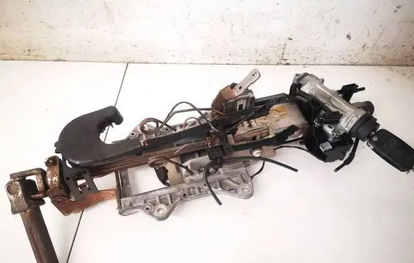 Volkswagen Golf V Steering wheel axle 1K1419502AB