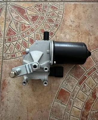 BMW X6 E71 Wiper motor 61614418698 61617200510