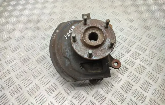 Nissan Qashqai Front wheel hub 40014JD040
