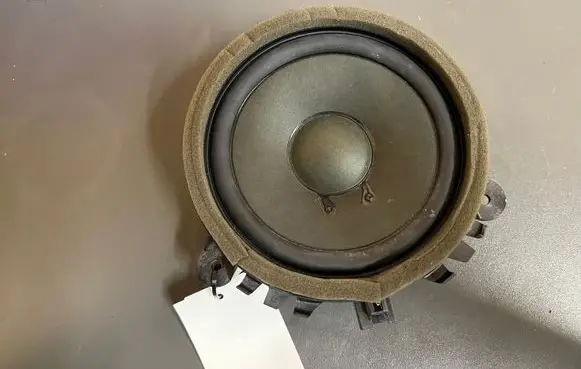 Volvo V60 Front door speaker 30657445