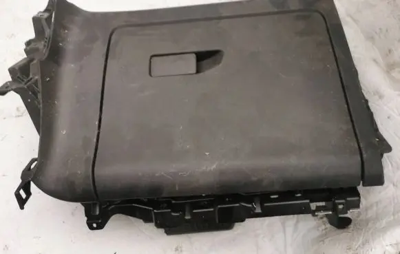 Citroen Berlingo Glove box 00230056