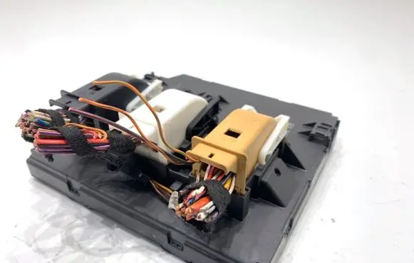 Volkswagen Sharan Central body control module 5K0937086J