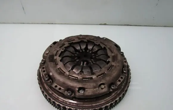 Nissan Qashqai J12 Dual mass flywheel 302103464R