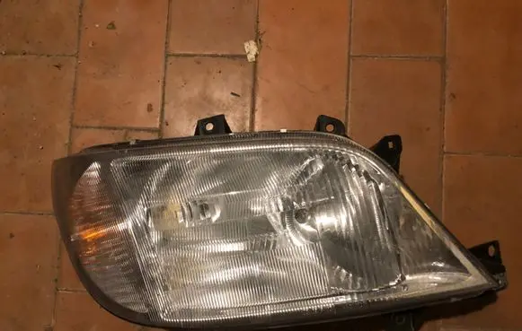 Mercedes-Benz Sprinter W906 Headlight/headlamp 55157205AF 308635