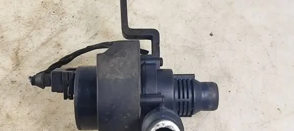 BMW 5 E60 E61 Electric auxiliary coolant/water pump 6922647
