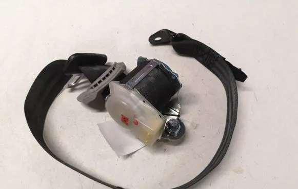 Hyundai i20 (PB PBT) Rear seatbelt 898101J000