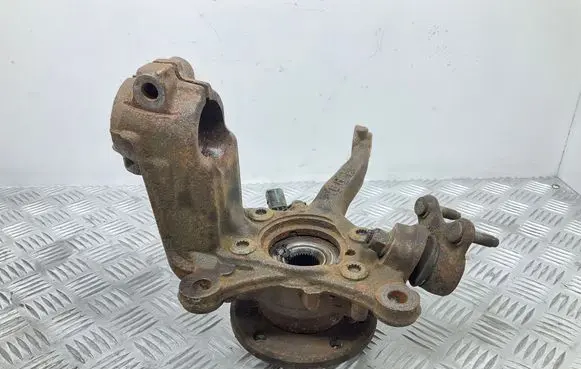 Volkswagen Scirocco Front wheel hub 1K06N