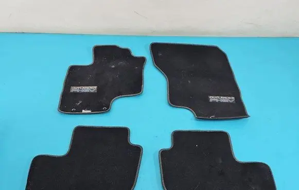 Mitsubishi Outlander Front floor mat IMPRK1495835