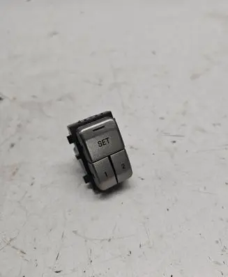 Jaguar XF X250 Seat memory switch 8X2314776AAW