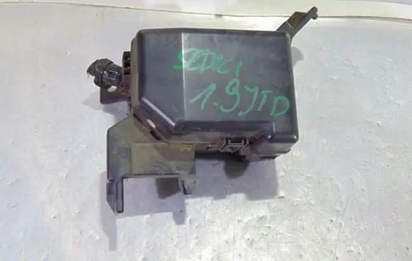 Fiat Sedici Fuse module