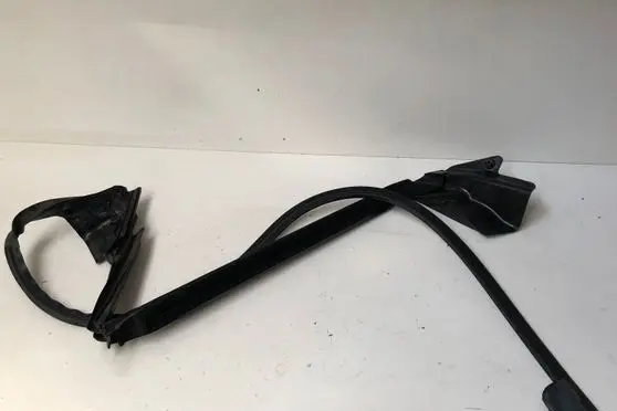 BMW 6 F06 Gran coupe Rubber seal front door window/glass S5349722 F127217492