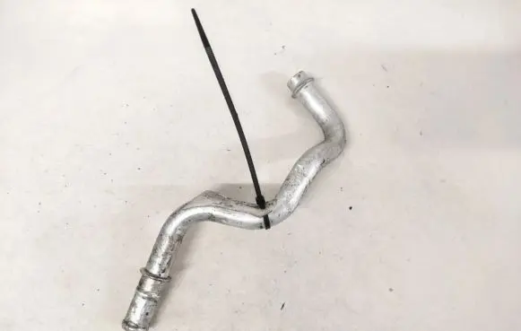 Mercedes-Benz C W203 Engine coolant pipe/hose