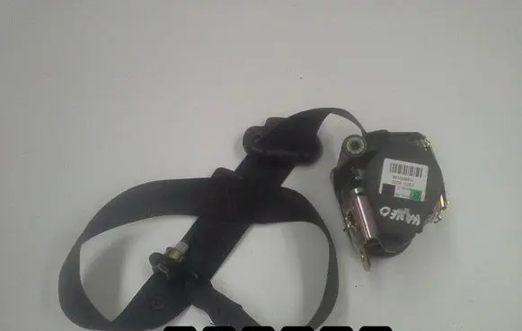 Mercedes-Benz Vaneo W414 Front seatbelt 561009801