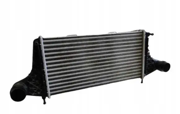Mercedes-Benz X-class W470 Intercooler radiator A4705000300
