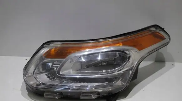 Iveco Daily 6th gen Headlight/headlamp