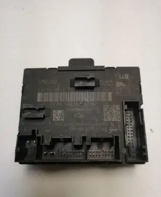 Volkswagen Golf VII Door control unit/module