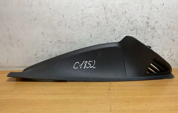 Mercedes-Benz Vito Viano W447 Dashboard side end trim A4476890837 C1852