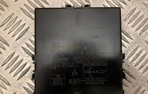 Lexus RX 450H Keyless (KESSY) go control unit/module 8999048450