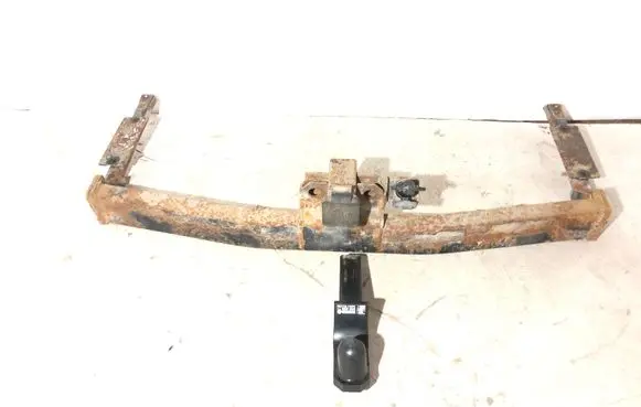 Chrysler Town u0026 Country V Detachable towbar 