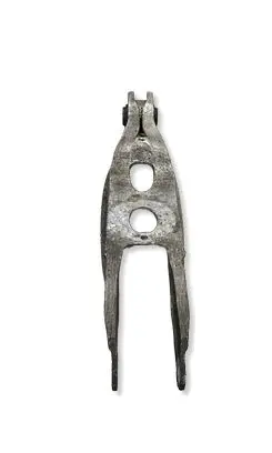 Audi A4 Allroad B9 Rear upper control arm/wishbone 8W0505311H