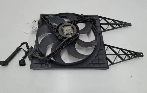 Volkswagen Polo IV 9N3 Electric radiator cooling fan 6Q0121207L 6Q0959455AE