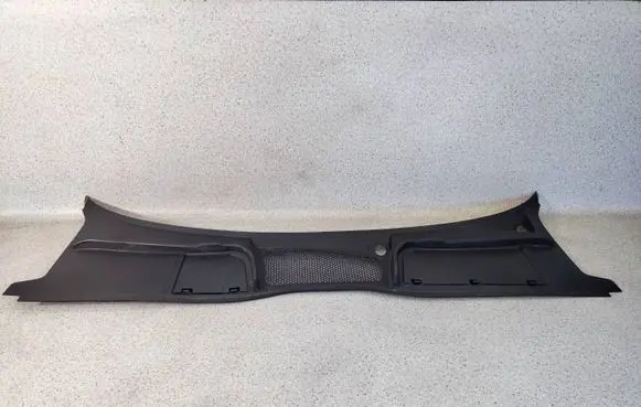 Wiper trim