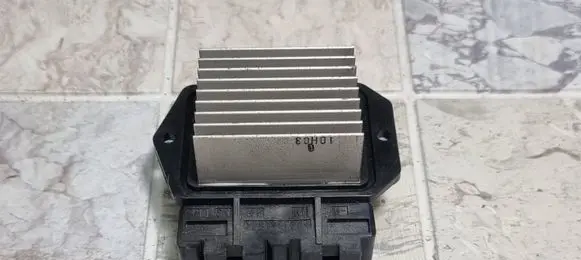 Toyota Prius (XW20) Heater blower motor/fan resistor 8716547020 4993001200