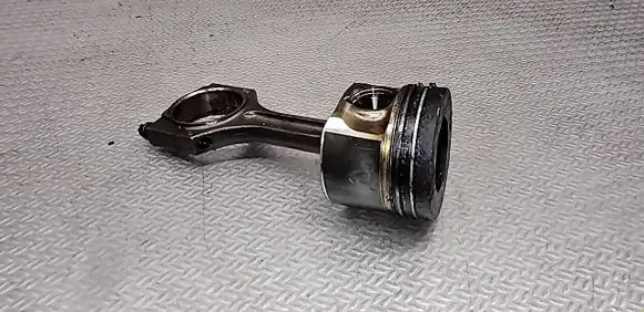 BMW 3 E90 E91 Piston with connecting rod 