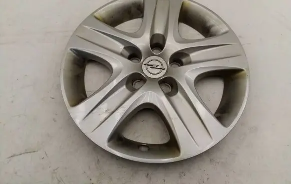 Opel Vectra C R16 wheel hub/cap/trim 13282335