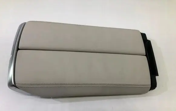 BMW 8 G15 Armrest 9396473