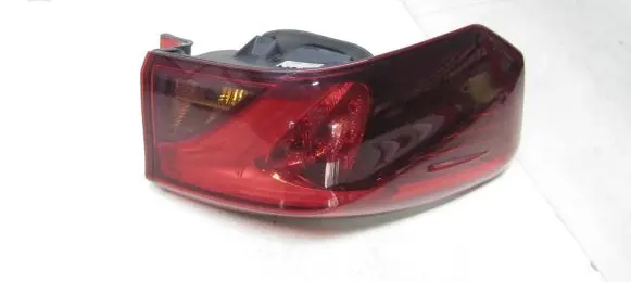 Toyota Avensis T270 Rear/tail lights