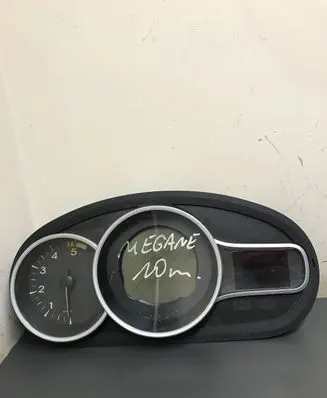 Renault Megane III Speedometer (instrument cluster)