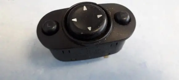 Chrysler New Yorker Wing mirror switch 4601753 39754d