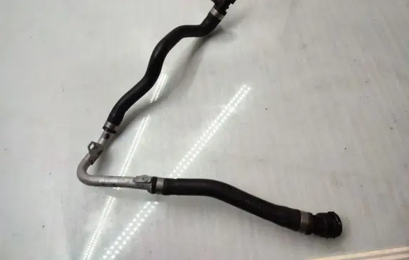 BMW X3 F25 Engine coolant pipe/hose 8573715