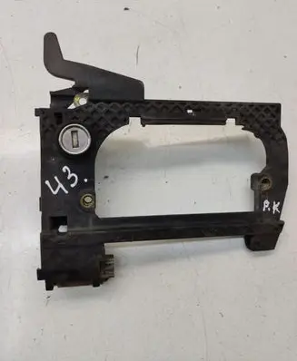 BMW 5 E39 Front door exterior handle/bracket 