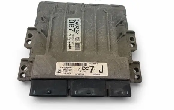 Nissan Qashqai Engine control unit/module ECU 23710HV70C 23710HV700