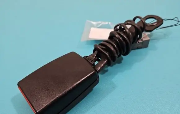 Porsche Panamera (970) Front seatbelt 97080318404 IMPRK1518116