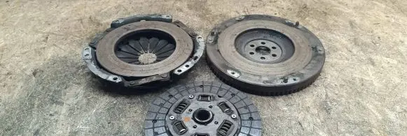 Toyota Yaris Clutch set kit 52020