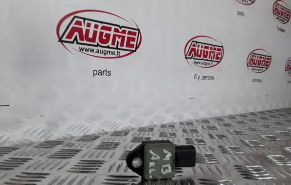 Mercedes-Benz A W169 Airbag deployment crash/impact sensor A1698202226
